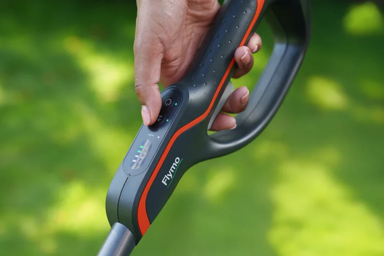 18V UltraTrim 300 (Solo - without Battery and charger)