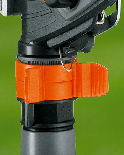 Arroseur-canon sur pic Premium