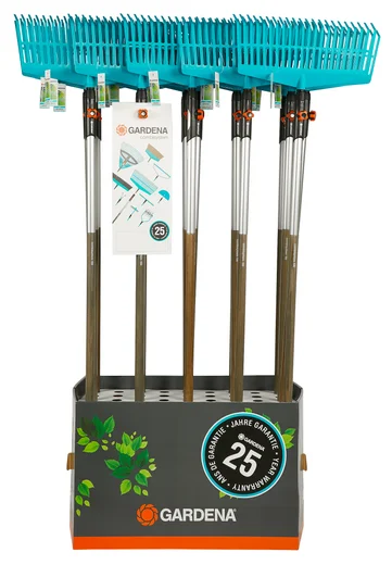 cs Lawn Rake + Handle Display
