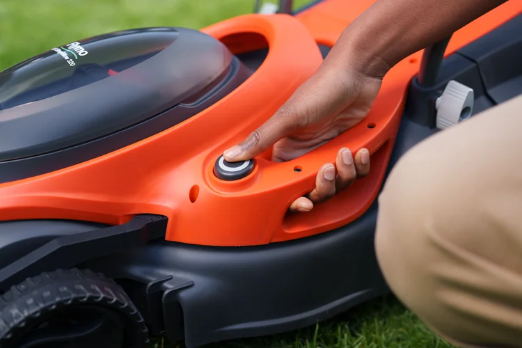 18V SimpliMow 320