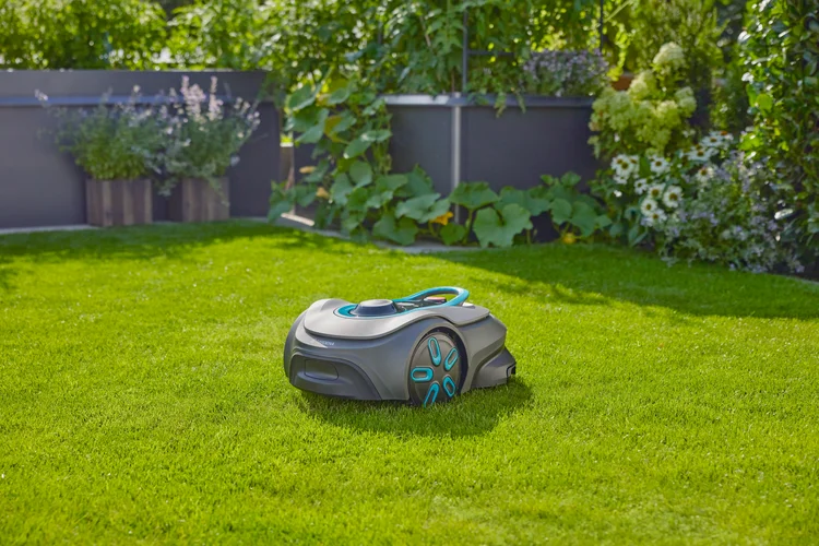 Tondeuse robot smart SILENO free 650 m²