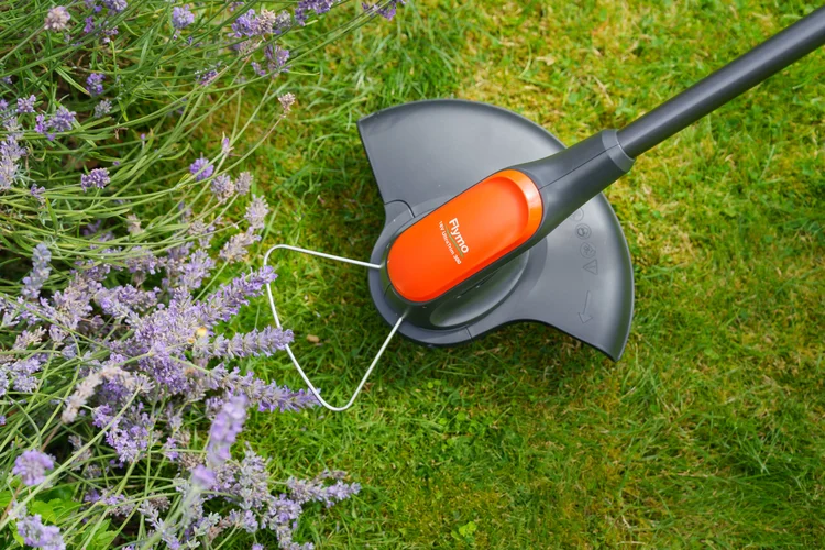 18V UltraTrim 300 (Solo - without Battery and charger)