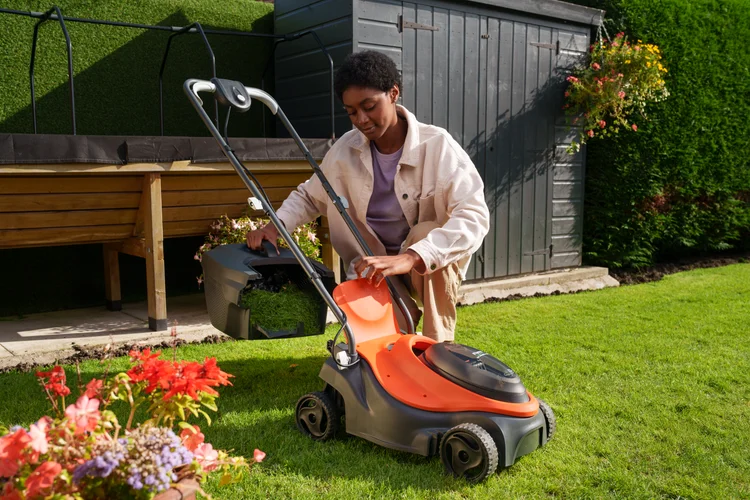 18V SimpliMow 320