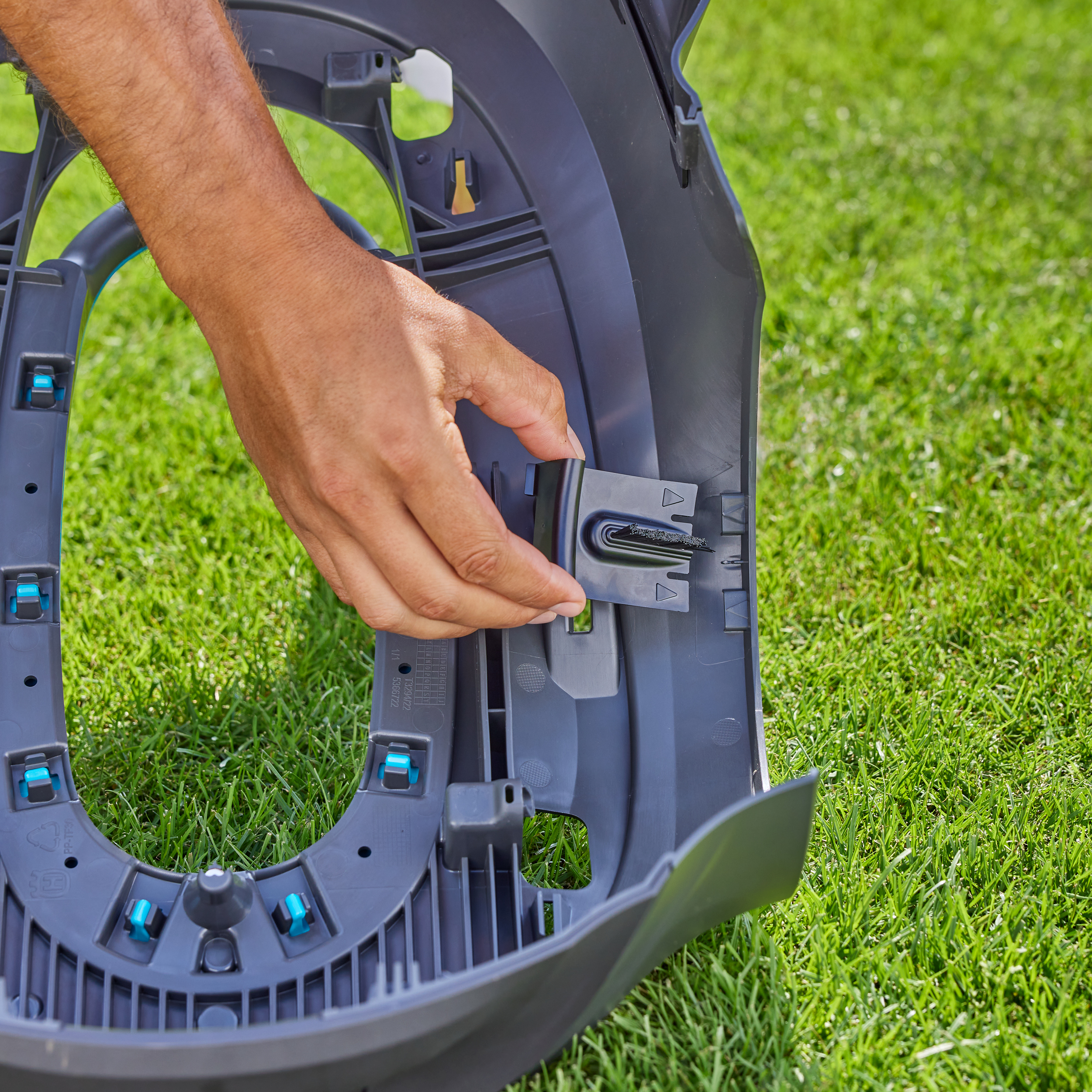 Četke za či&scaron;ćenje kotača kosilice SILENO / pro / max / sense / free, Robotske kosilice