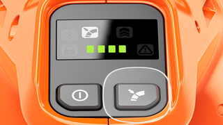 530iB D&uacute;chadlo, bat&eacute;ria, tempomat