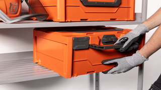 Batterikasse, ergonomisk fremre håndtak