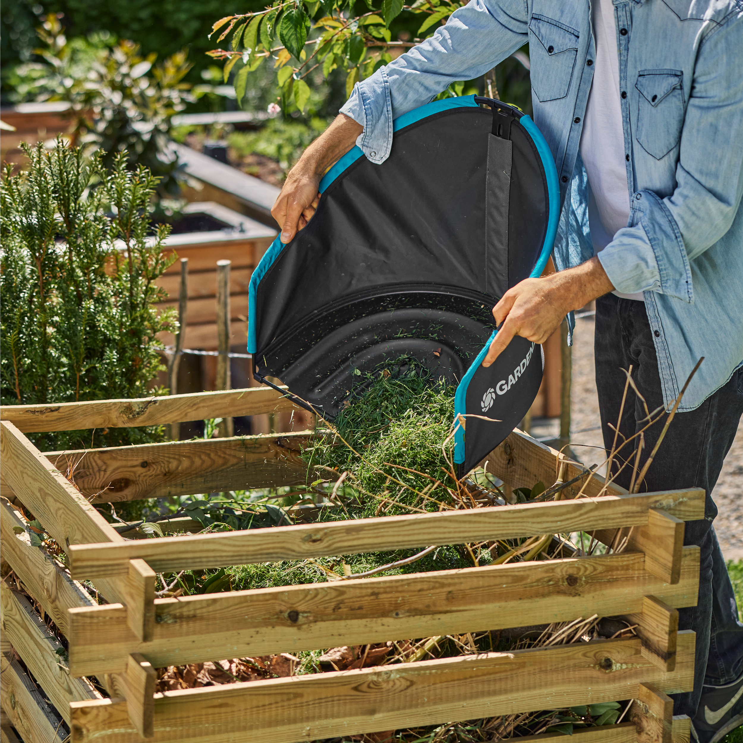 Cestello raccoglierba, Rasaprato a mano elicoidale
