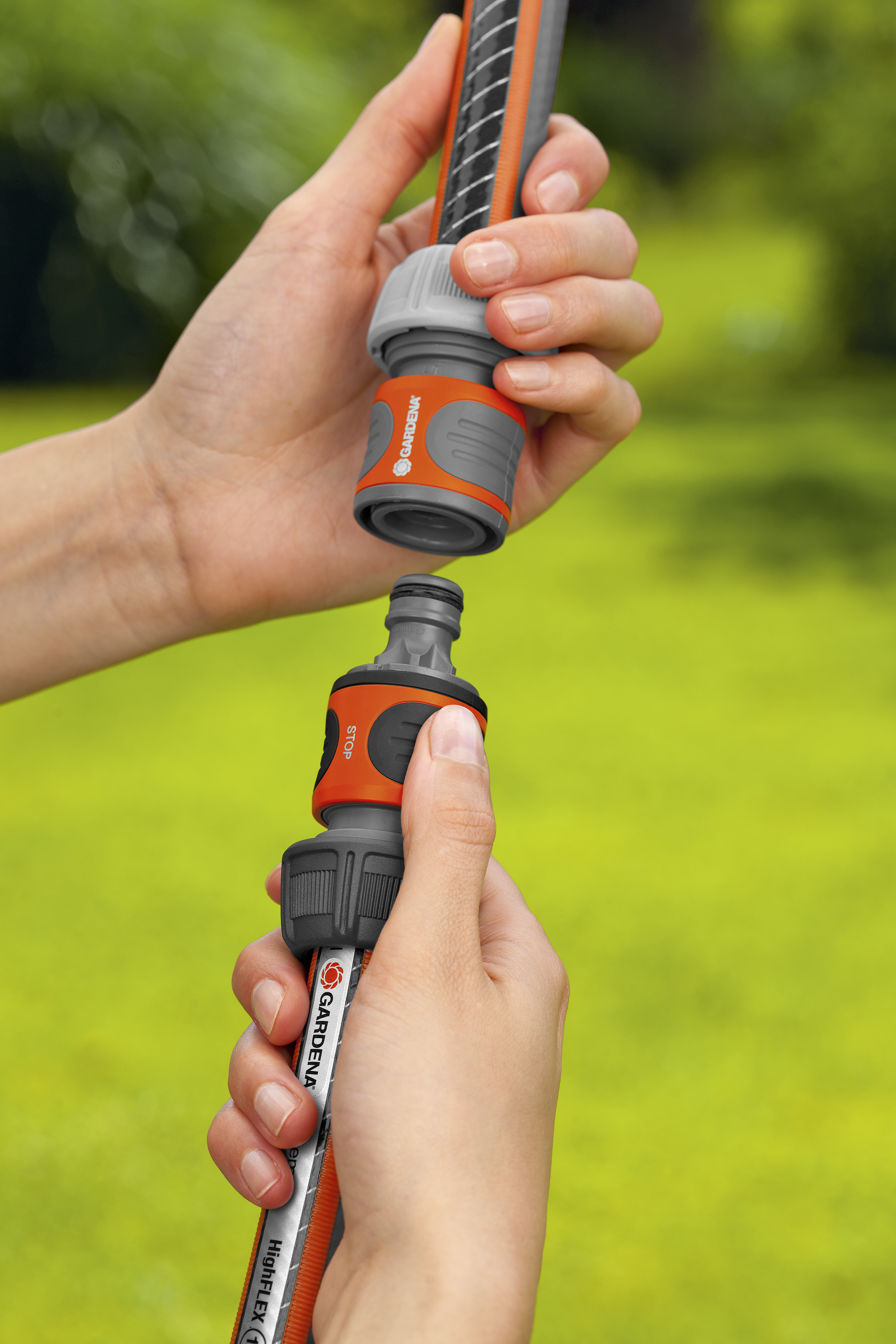 Connecteur de tuyau d'arrosage