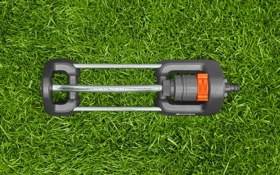 Arroseur oscillant GARDENA Surface 220m² Portée 17m max Résistant UV et gel Garantie - vue 9