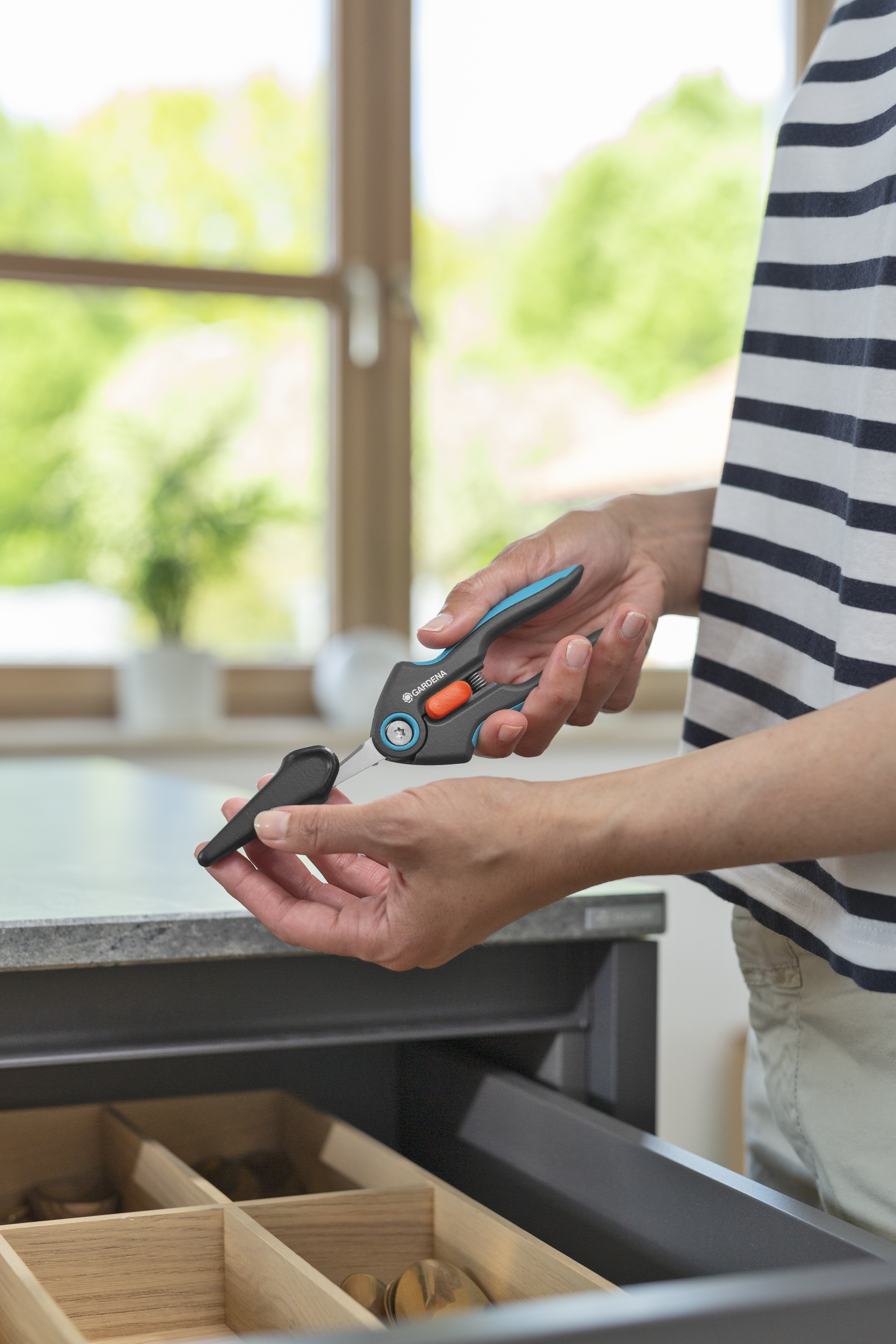 FreshCut k&auml;&auml;rid hoidikuga