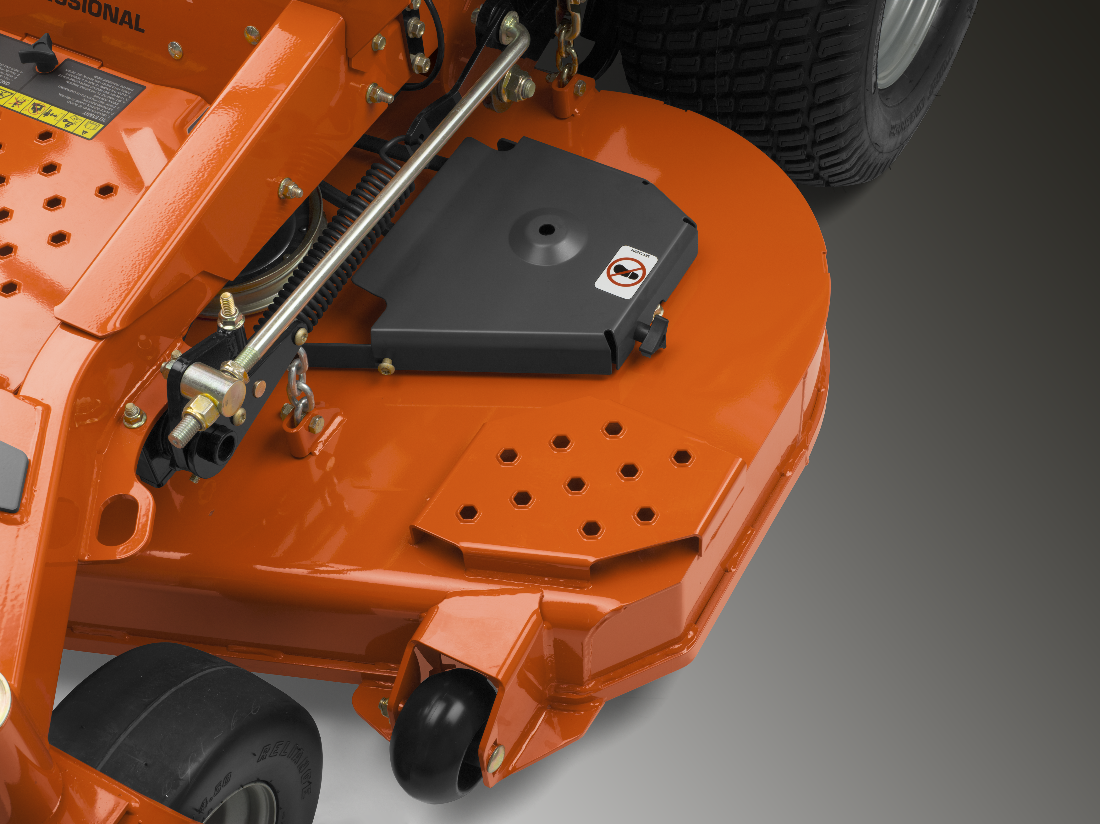 7 gauge fabricated cutting deck