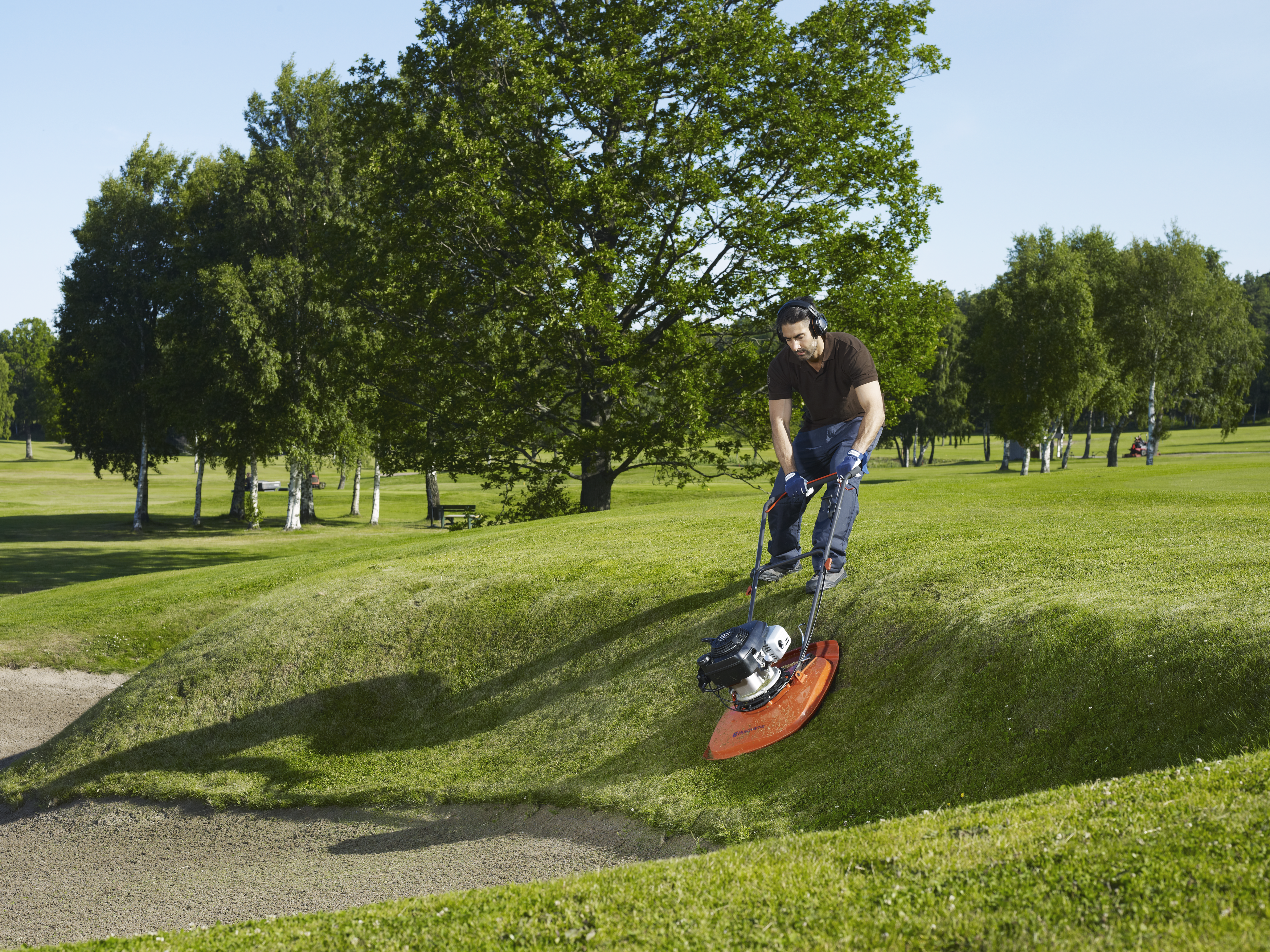 Cuts on slopes up to 40°