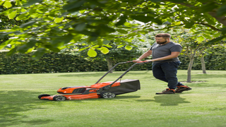 Prímestské PGE / Ručne vedené batériou / LC 247Li