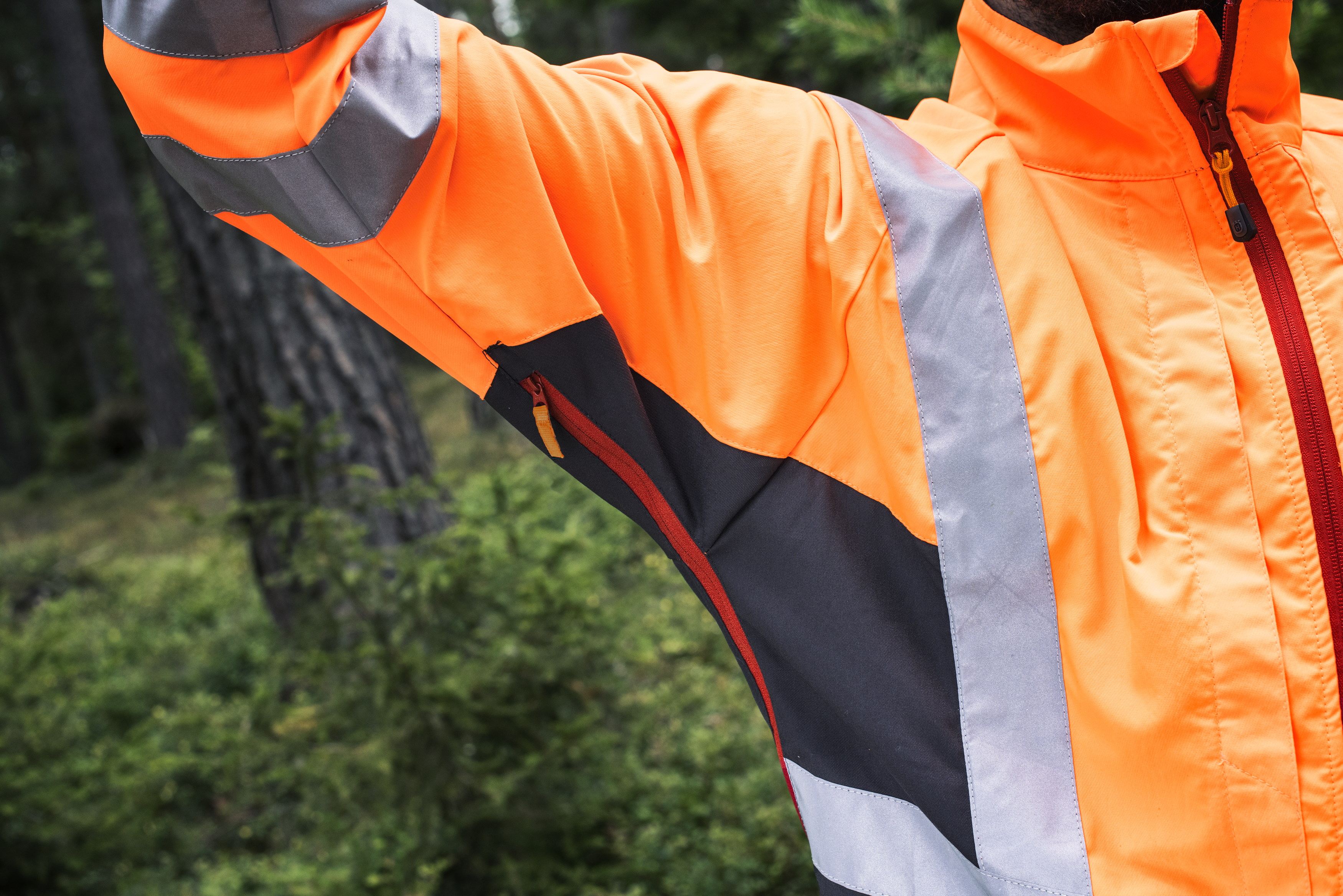 Stretchstof op de mouwen