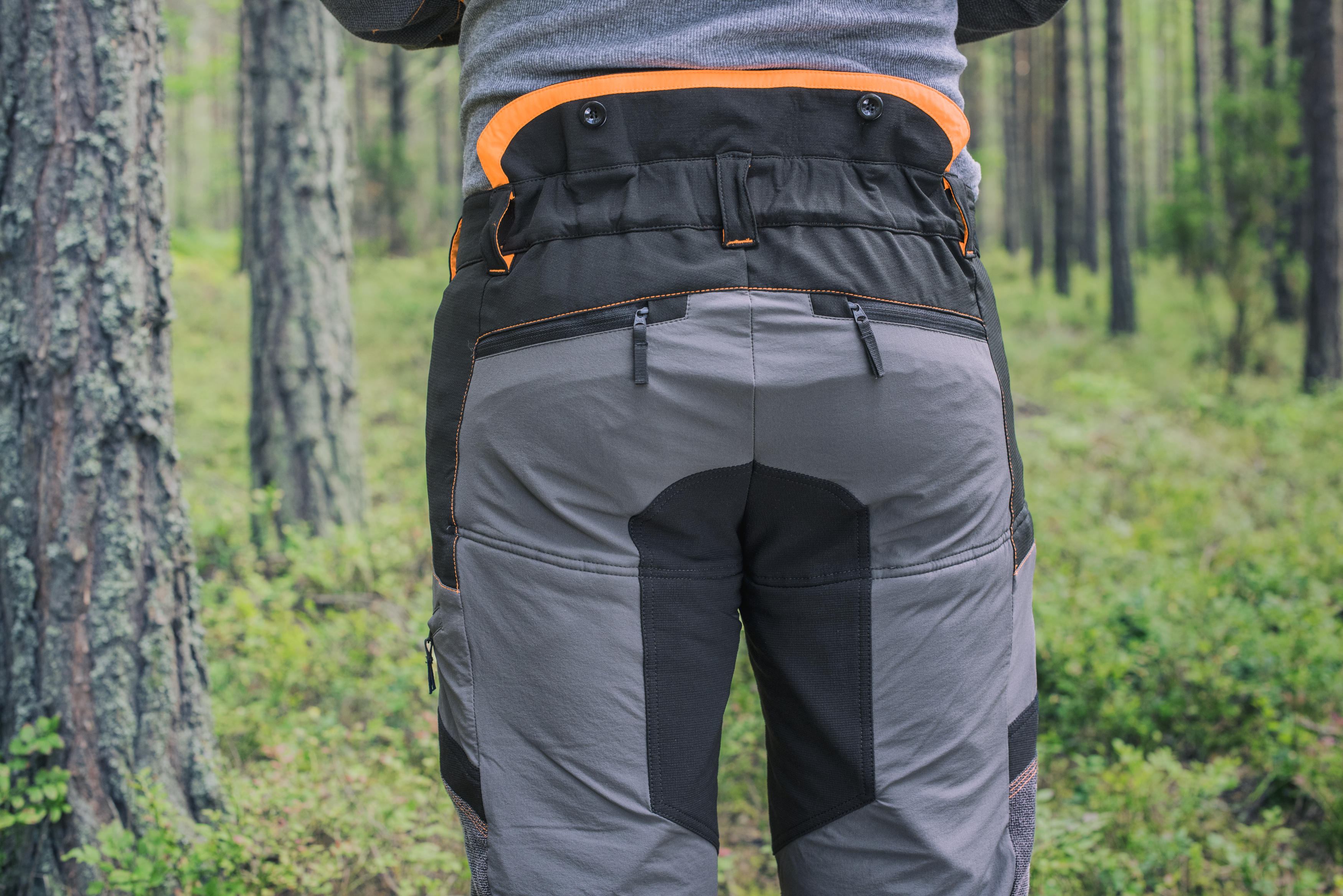 Stretch fabric on upper back