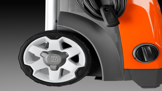 Large and robust wheels