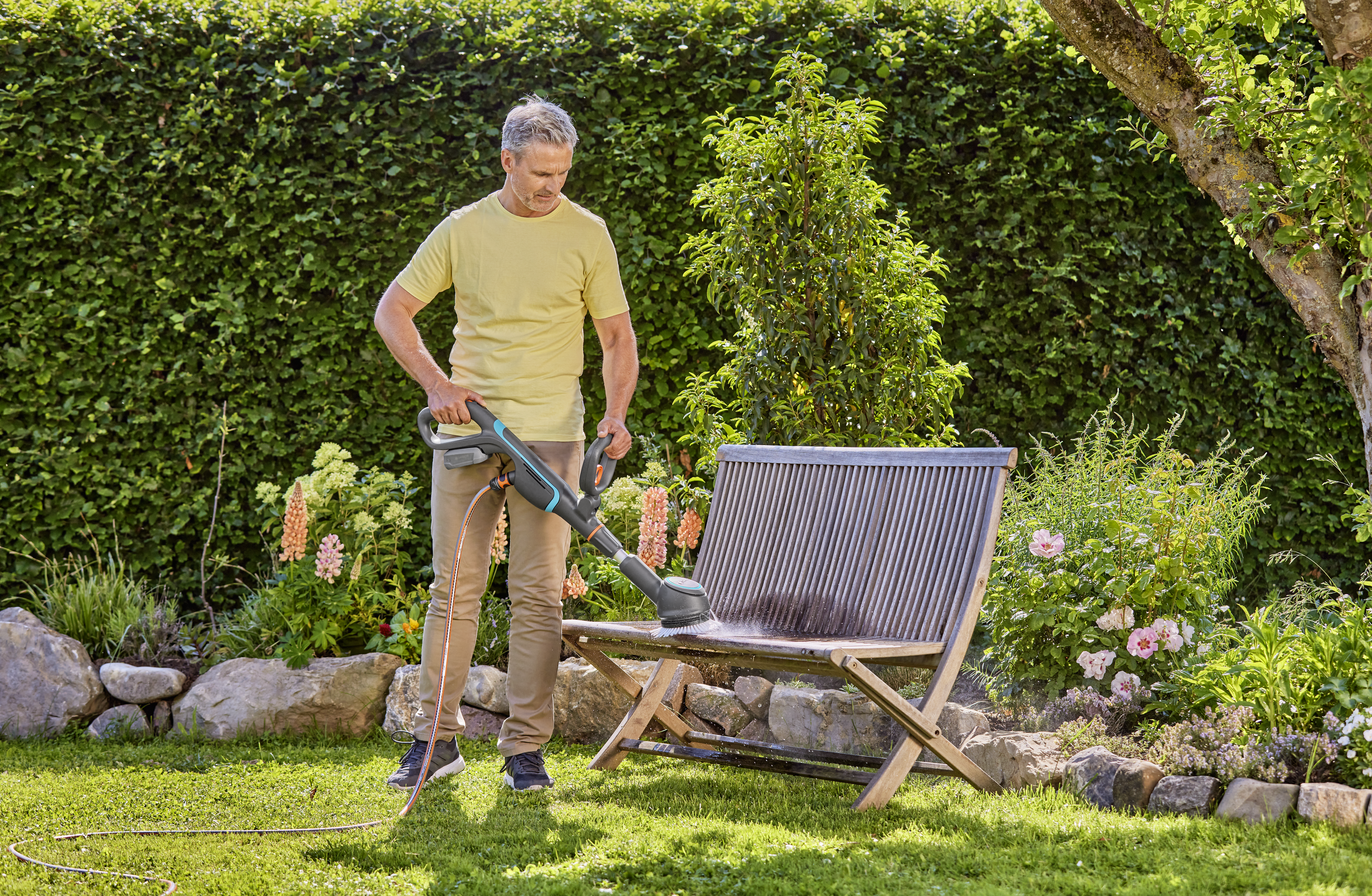 Akumulatora Multi Tīrītājs AquaBrush Compact solo