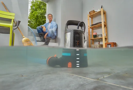 GARDENA Pompe d'évacuation eaux claires 11000 Aquasensor - vue 4