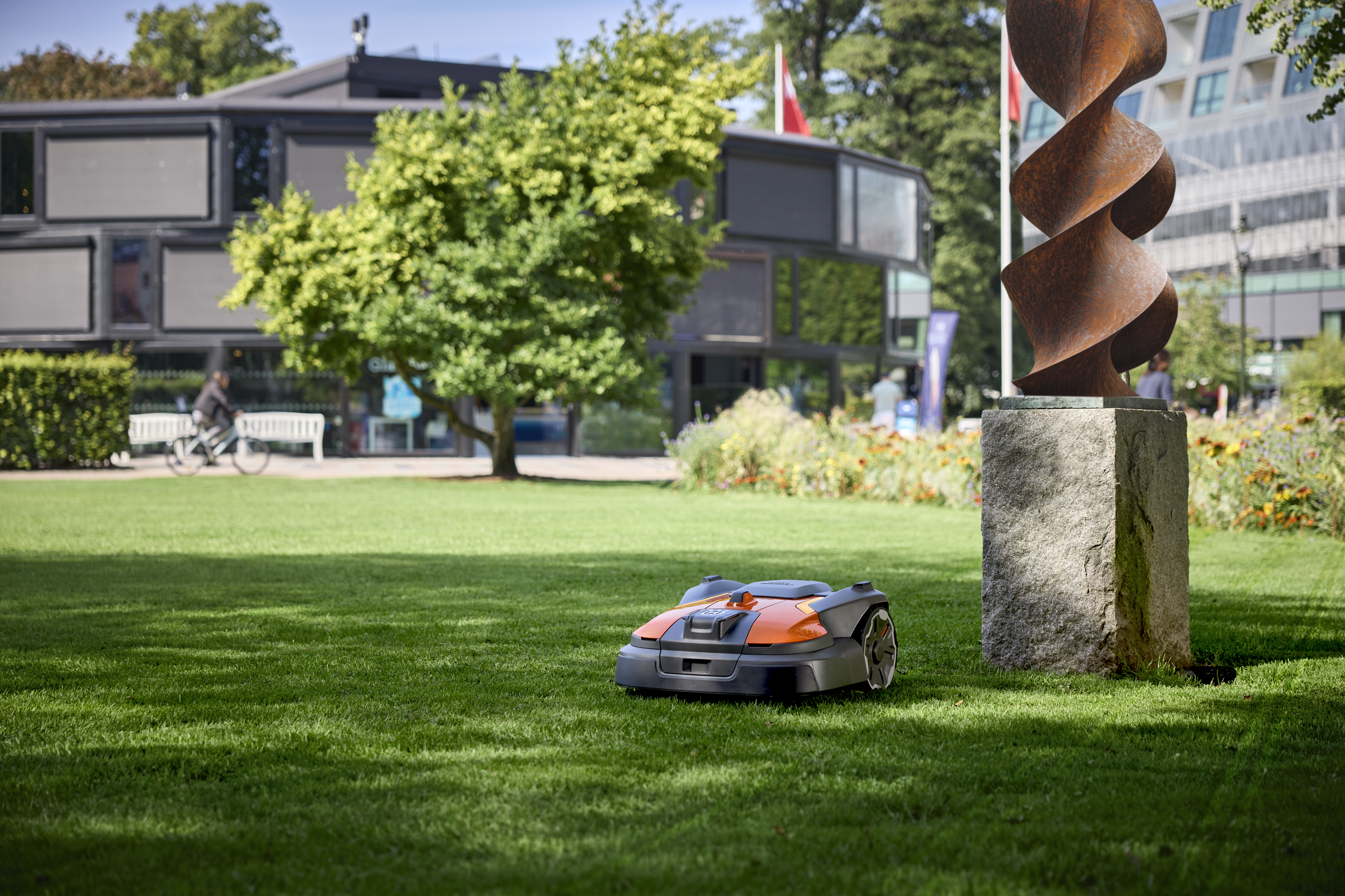 Husqvarna Automower® 540 EPOS® — fotografie 1