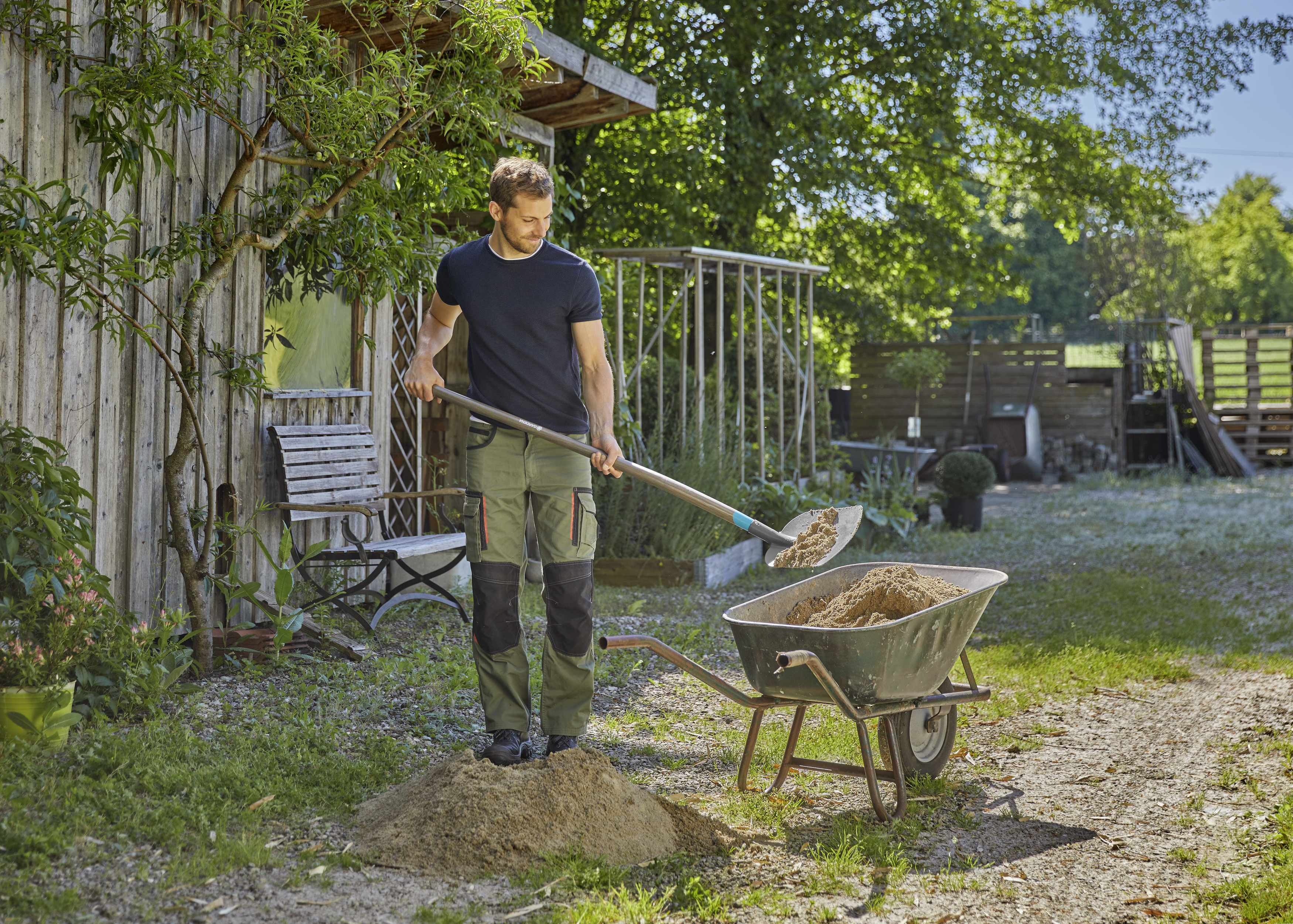 Pelle &agrave; sable NatureLine Bords plats