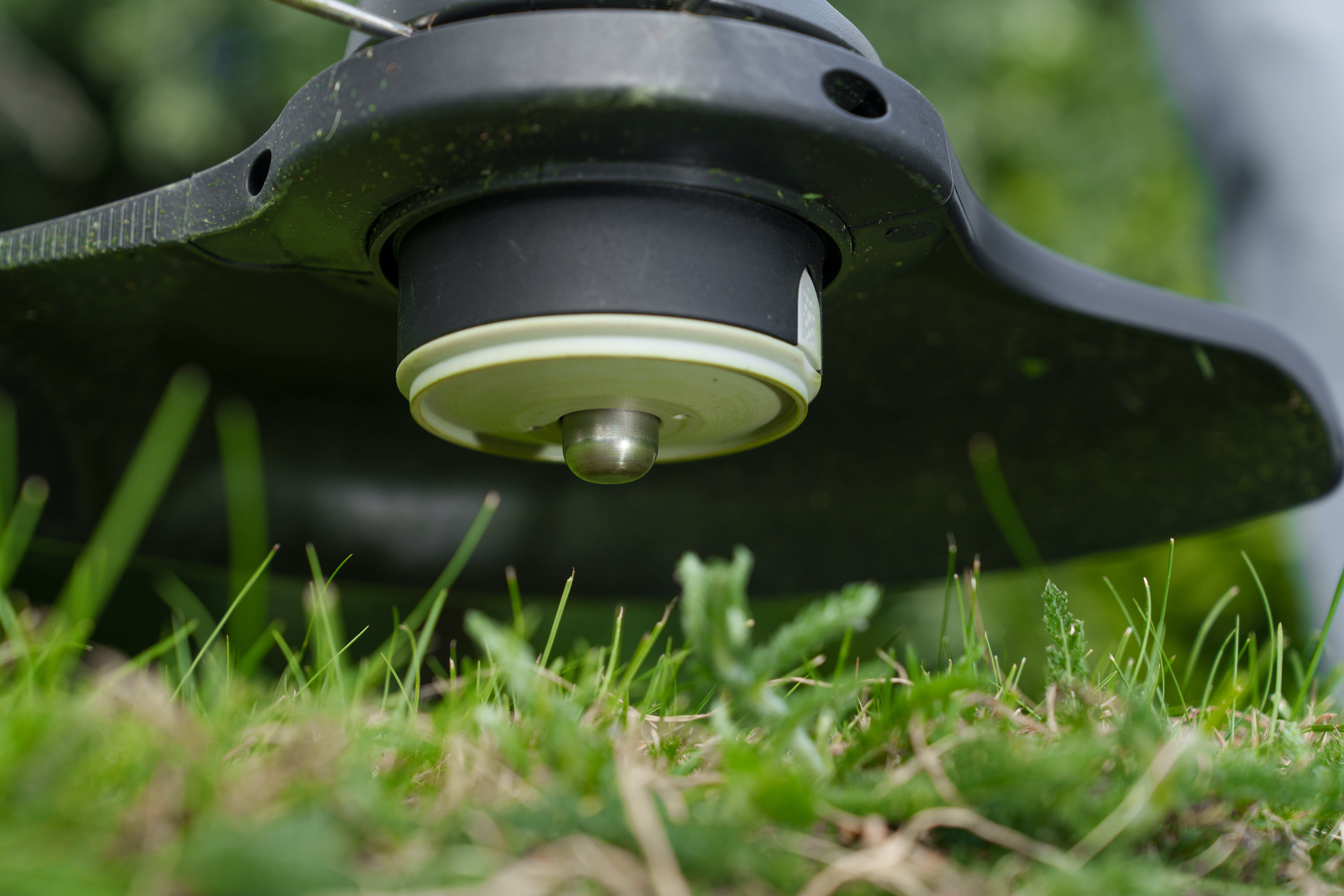 18V UltraTrim 300 KIT 4.0