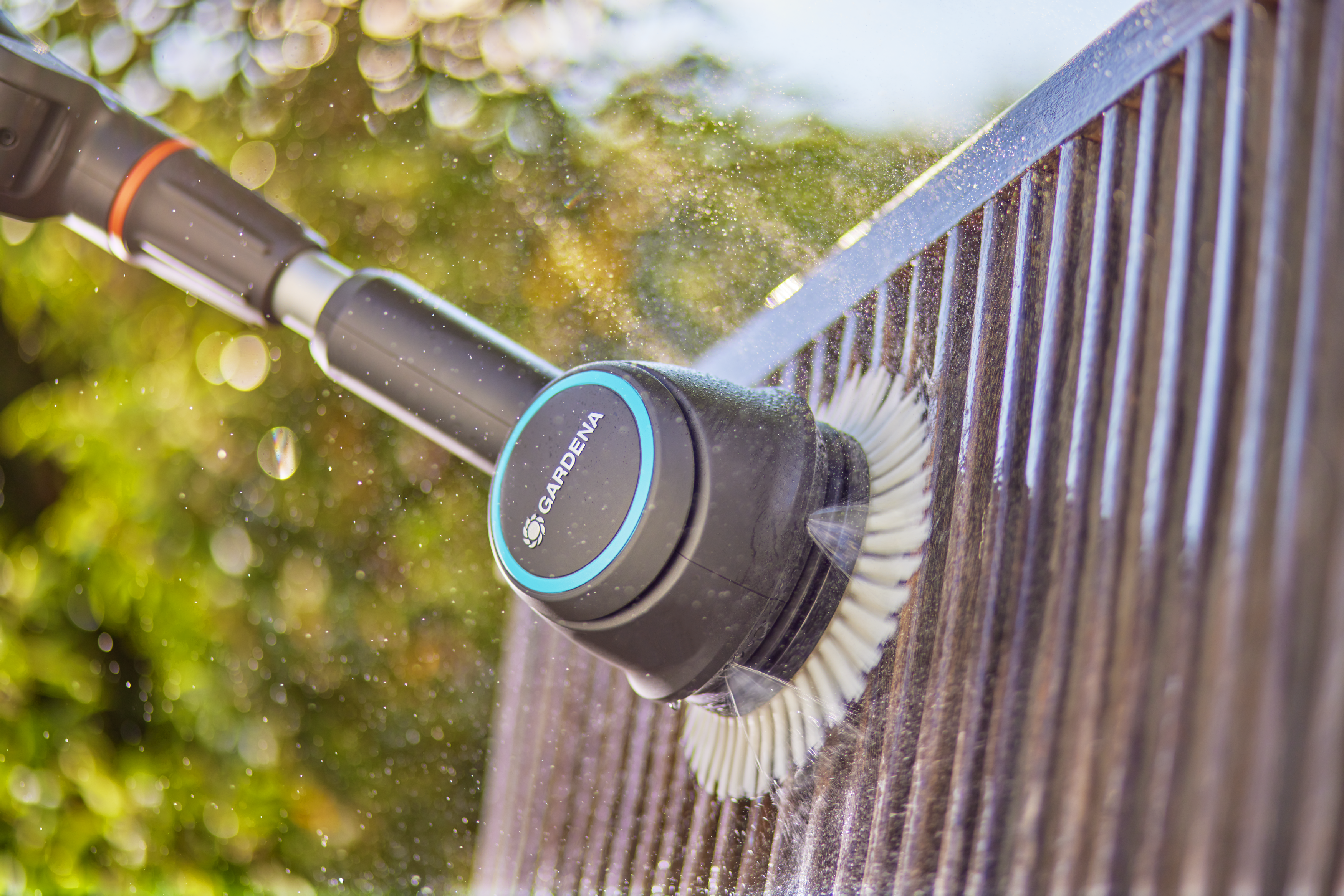 Akumulatora Multi Tīrītājs AquaBrush Compact solo