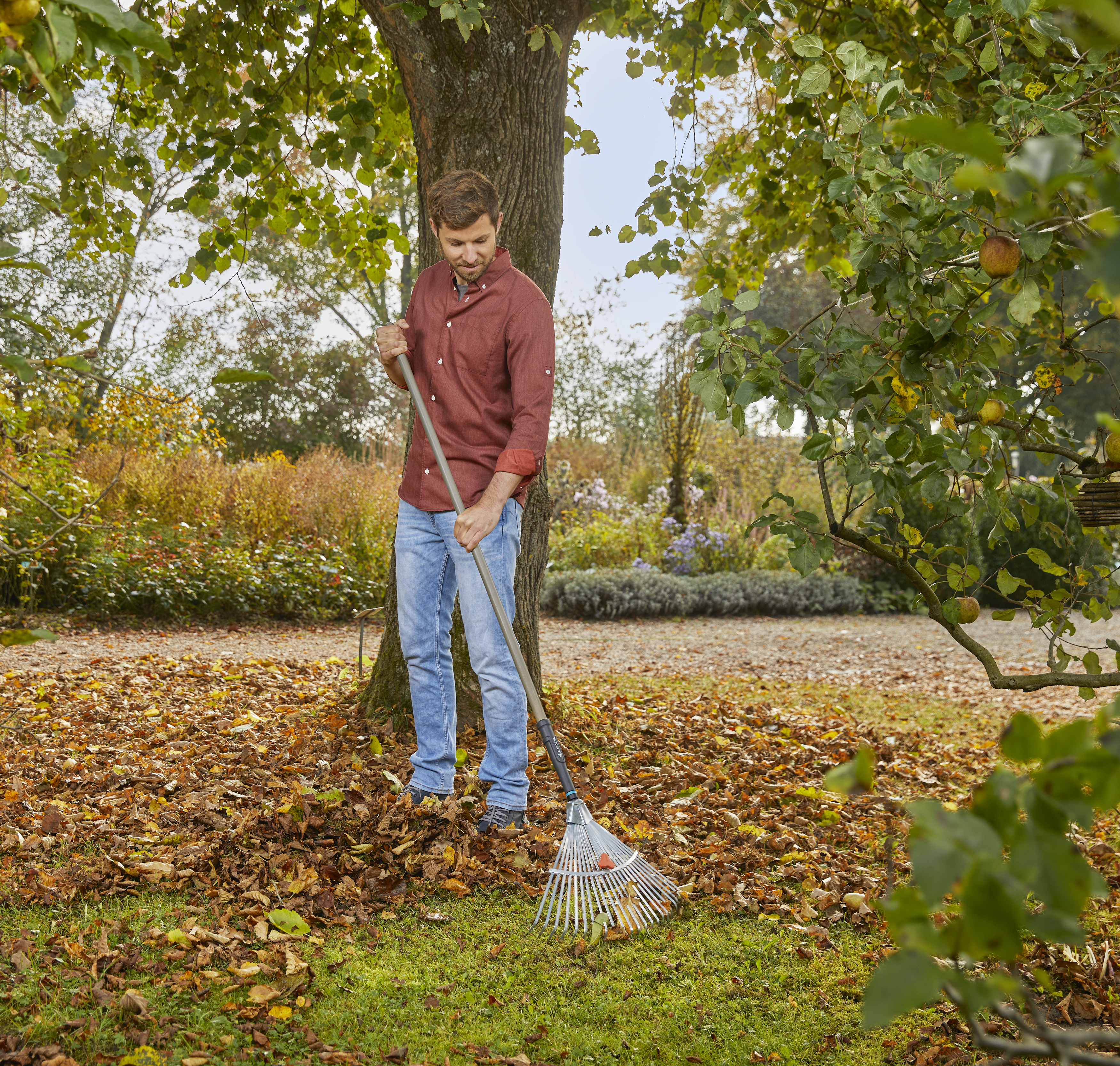 Balai &agrave; gazon r&eacute;glable NatureLine