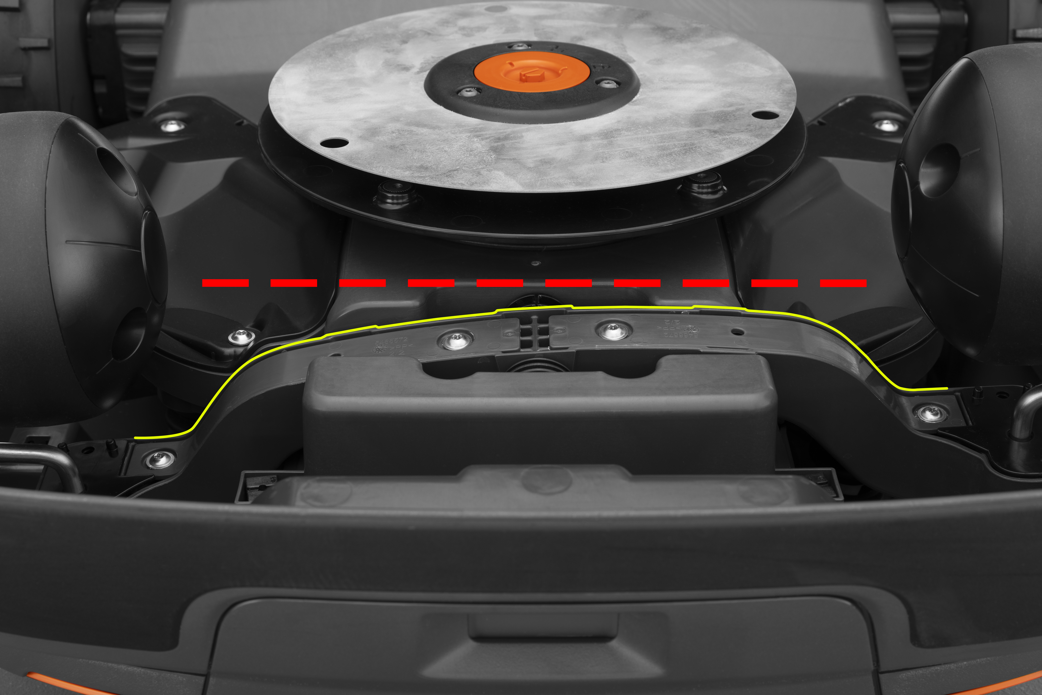 Pivoting front-wheel axle