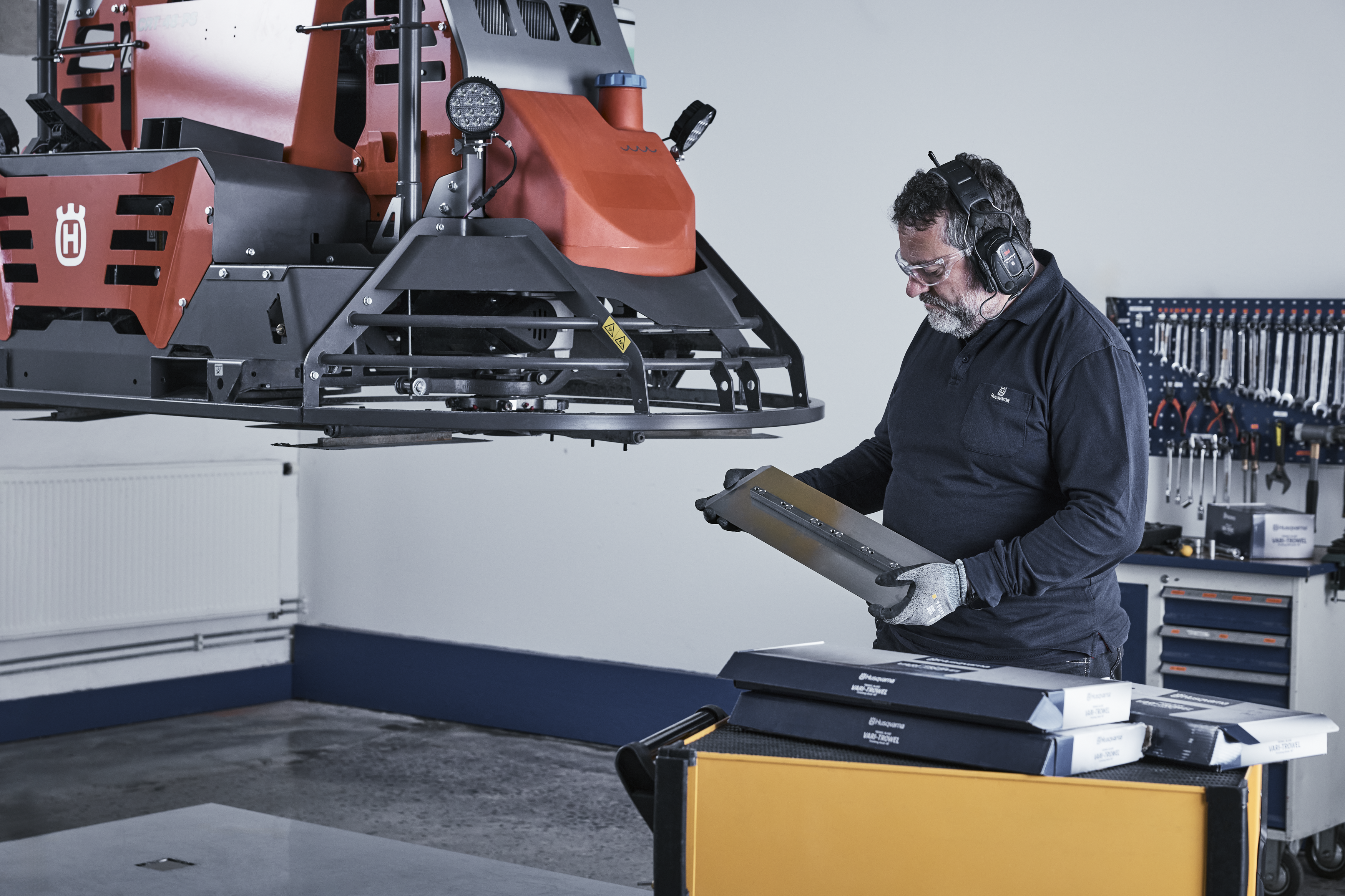 Husqvarna CRT 48
