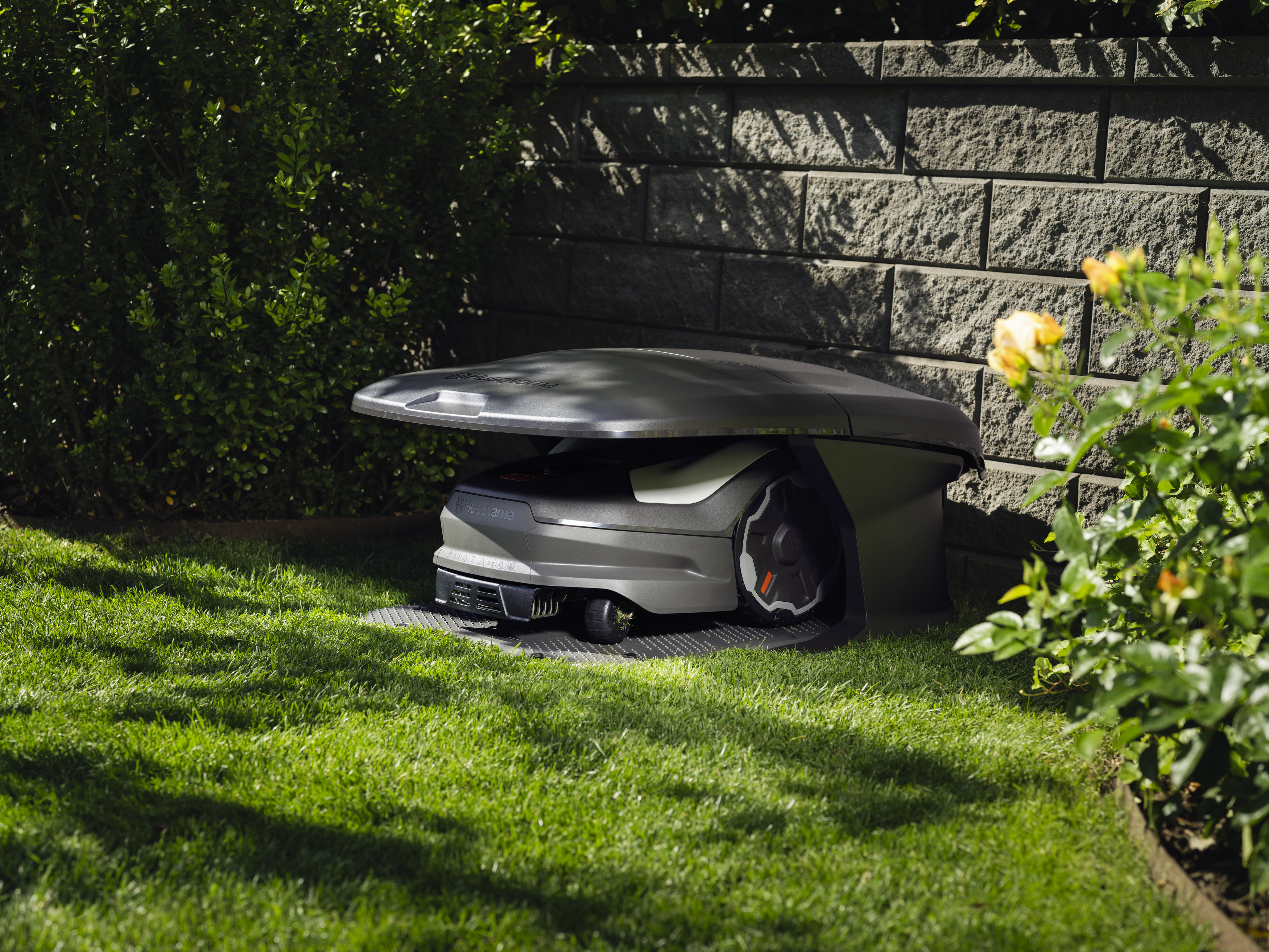 Husqvarna Automower® House Main Image