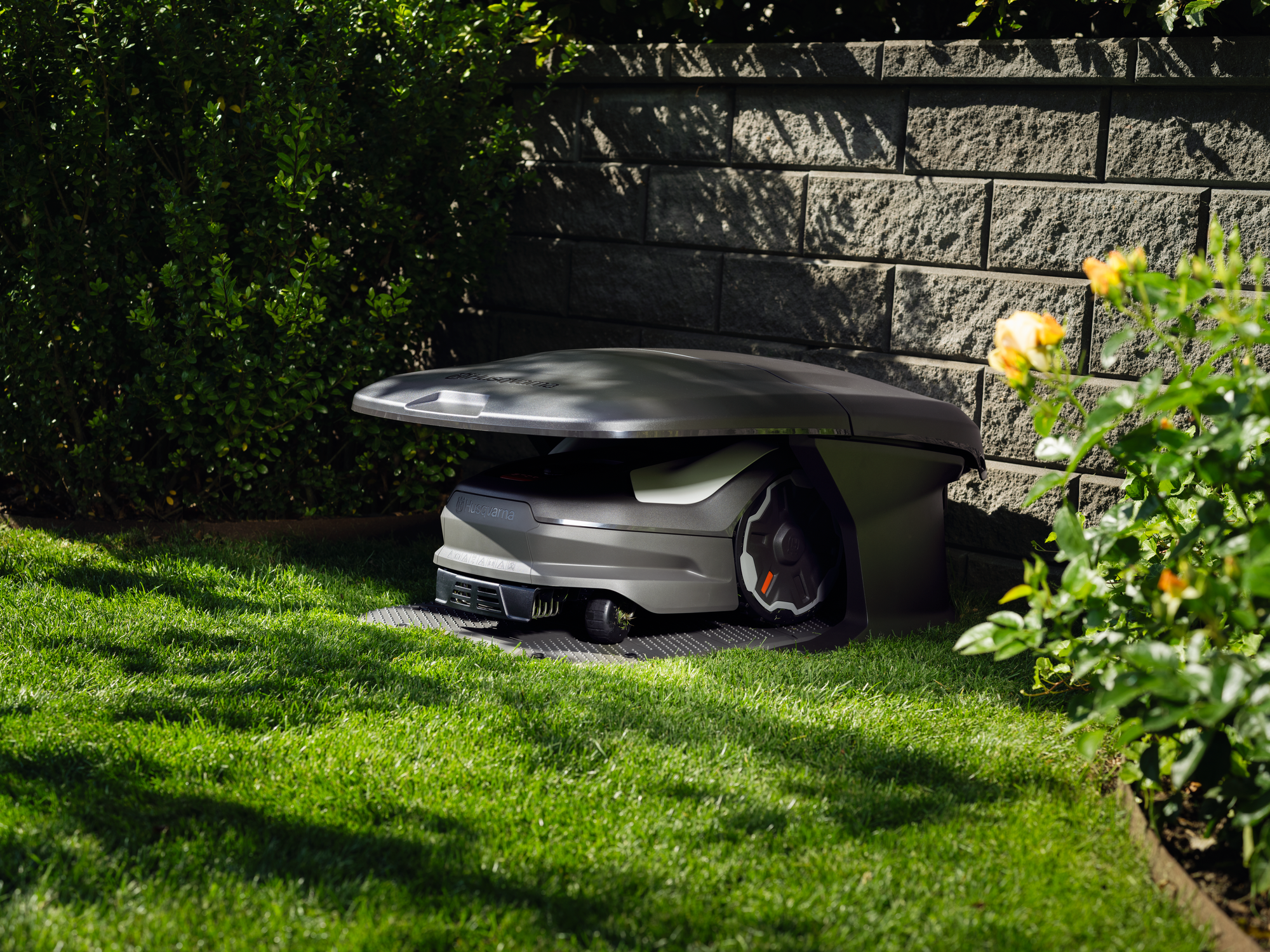 Husqvarna Automower® House Main Image