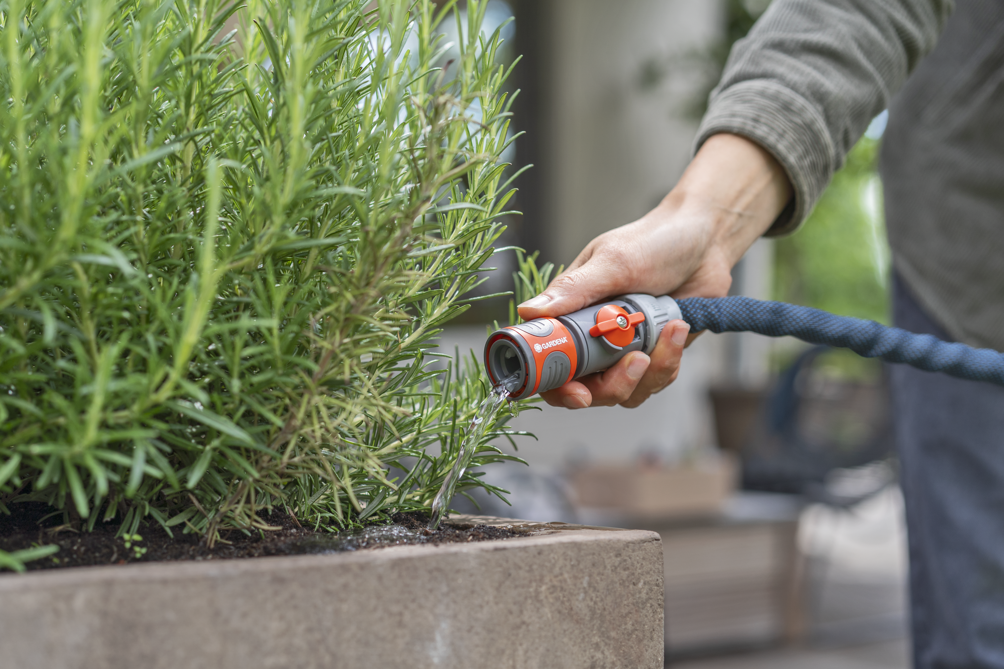 Tekstilinės žarnos Liano&trade; 10 m su čiaupų jungtimi vidaus čiaupams rinkinys