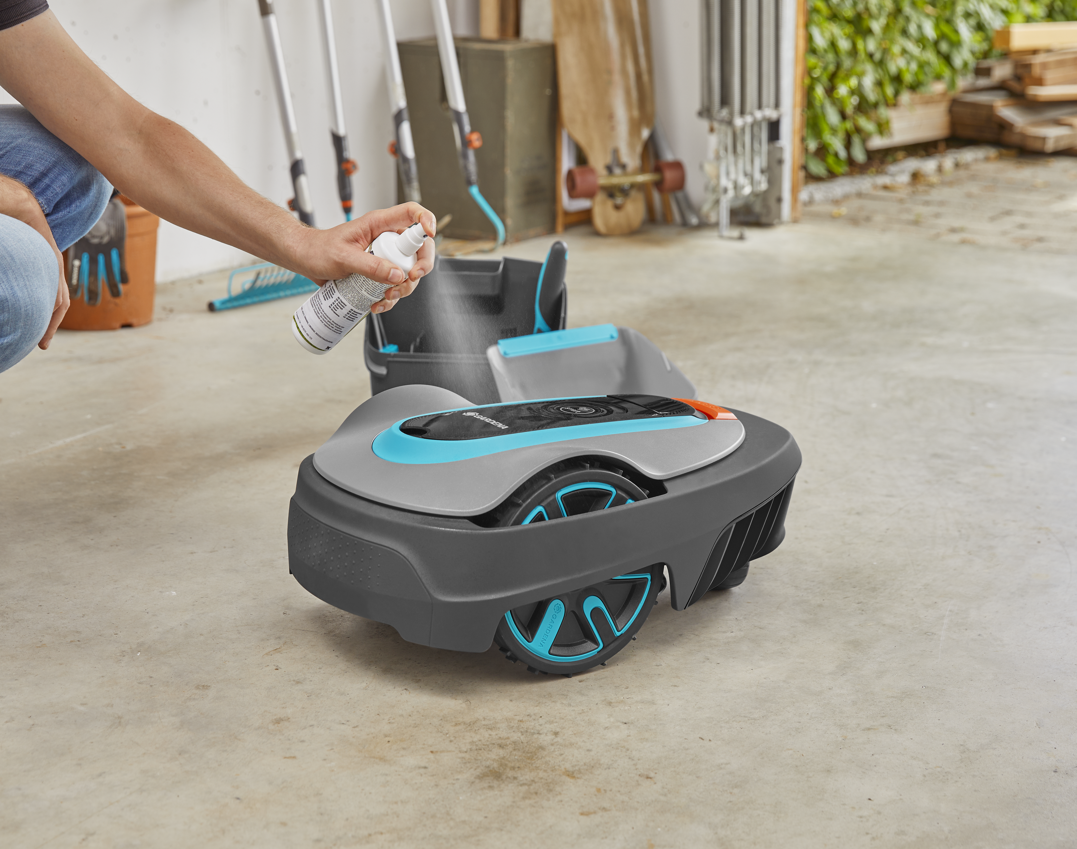 Robottileikkurin huoltosarja